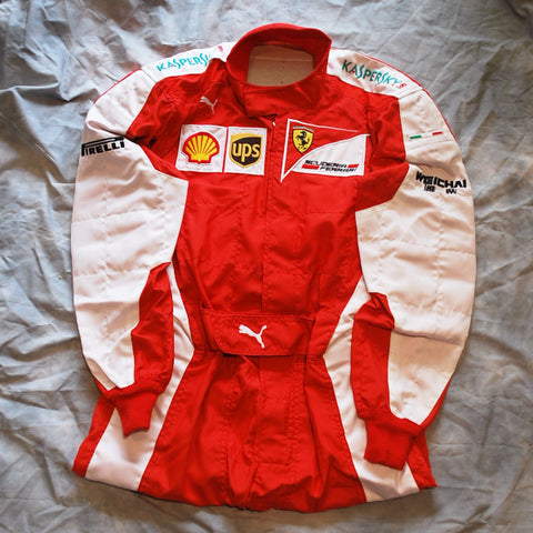 Ferrari mechanics worn race suit overalls 2015 F1 Vettel